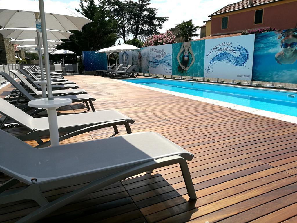 Best Western Hotel Anthurium Санто Стефано ал Маре Екстериор снимка